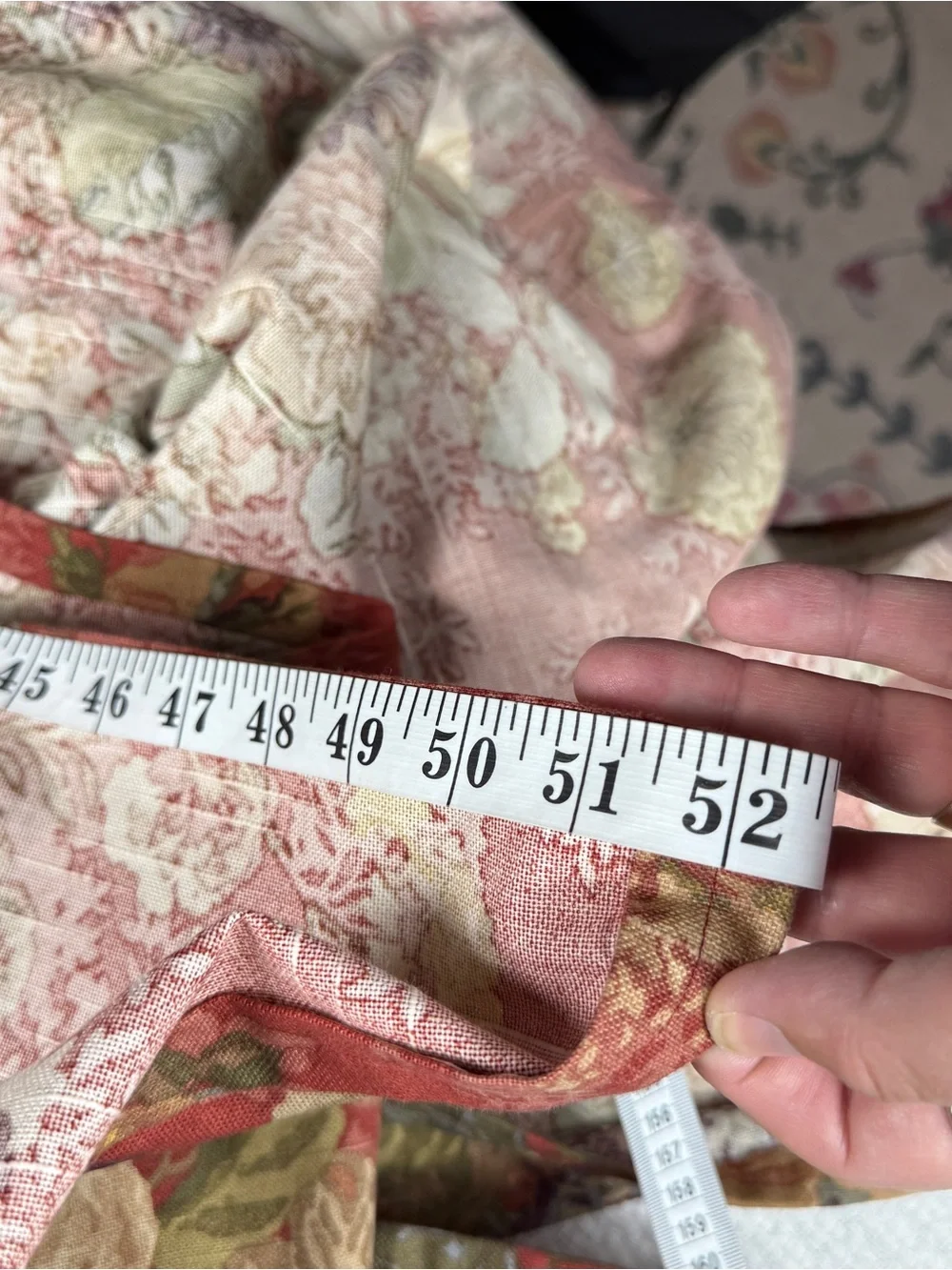 Vintage Red Floral Tablecloth Farmhouse Cottage 52”X83” Cotton Green Blue Fall